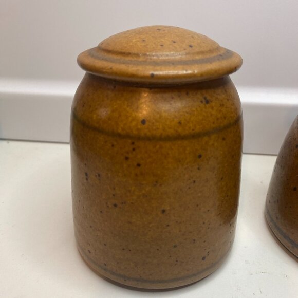 Saltbox Pottery Studio Pottery Art 2 Pcs Sugar And Creamer, Signed Collectible - Picture 3 of 11